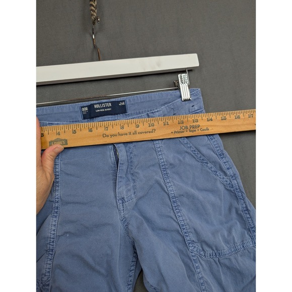 Hollister Pants Women's Jeans Blue Loose Cargo Size 00R w24R - Picture 3 of 7